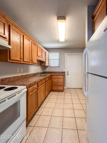 1130 WOODRUFF Avenue 2, Jacksonville, FL 32205