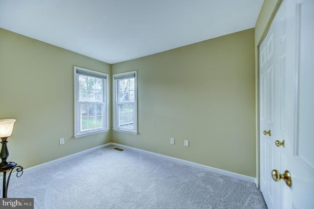 13432 MUIRKIRK LN, Herndon, VA 20171