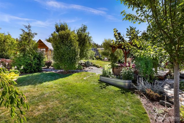 18426 State Route 9, Mount Vernon, WA 98274