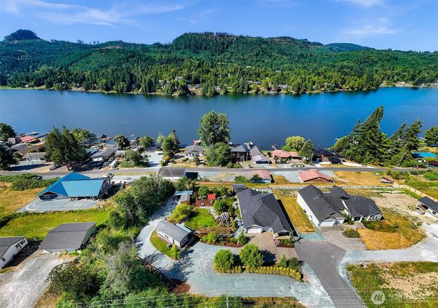 18426 State Route 9, Mount Vernon, WA 98274