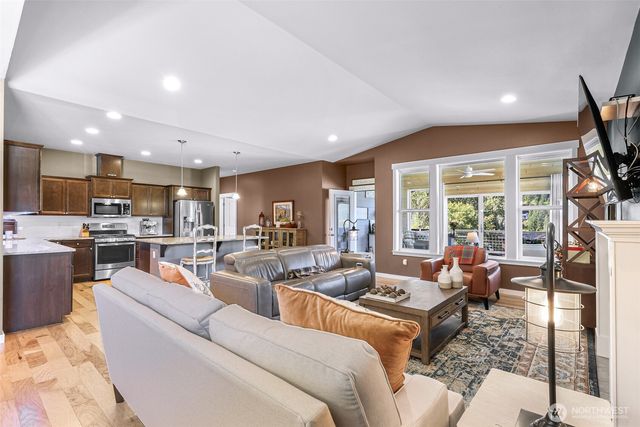 18426 State Route 9, Mount Vernon, WA 98274