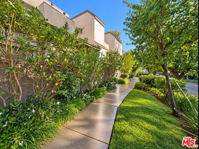 15149 Magnolia Boulevard D, Los Angeles, CA 91403