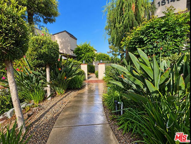15149 Magnolia Boulevard D, Los Angeles, CA 91403