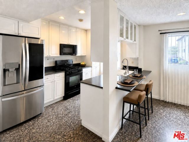 15149 Magnolia Boulevard D, Los Angeles, CA 91403