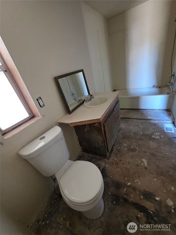 111 99th Street S, Tacoma, WA 98444