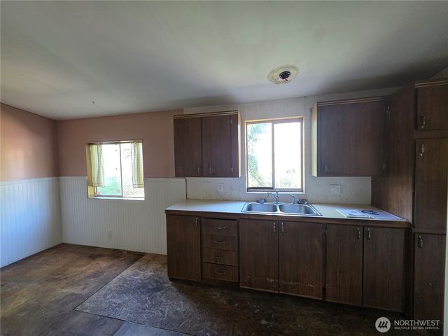 111 99th Street S, Tacoma, WA 98444