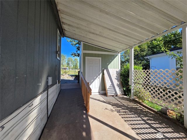 111 99th Street S, Tacoma, WA 98444