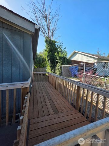 111 99th Street S, Tacoma, WA 98444