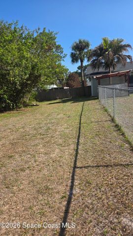 142 Tudor Road SW, Palm Bay, FL 32908