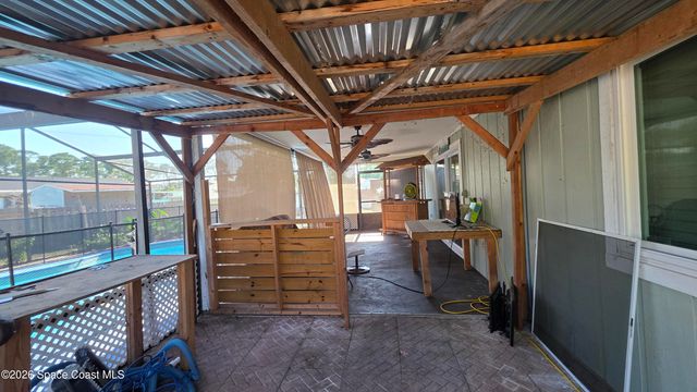 142 Tudor Road SW, Palm Bay, FL 32908
