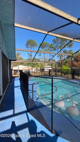 142 Tudor Road SW, Palm Bay, FL 32908