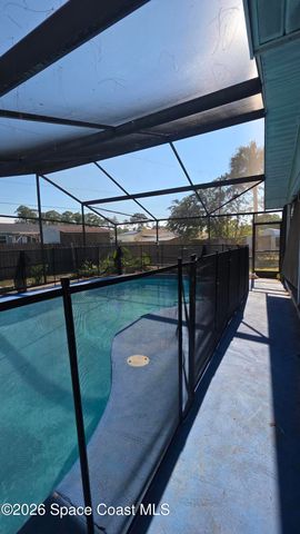 142 Tudor Road SW, Palm Bay, FL 32908