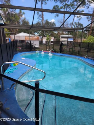 142 Tudor Road SW, Palm Bay, FL 32908