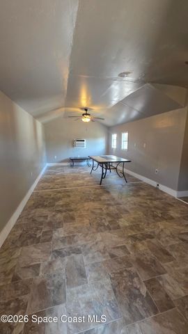 142 Tudor Road SW, Palm Bay, FL 32908