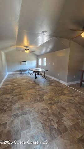 142 Tudor Road SW, Palm Bay, FL 32908