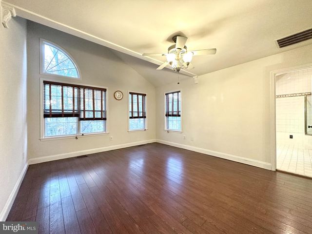20322 BUTTERWICK WAY, Gaithersburg, MD 20886