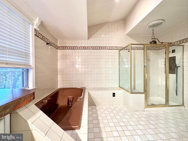 20322 BUTTERWICK WAY, Gaithersburg, MD 20886