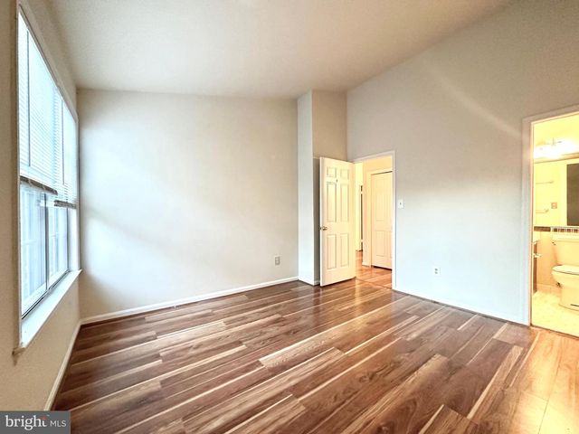 20322 BUTTERWICK WAY, Gaithersburg, MD 20886