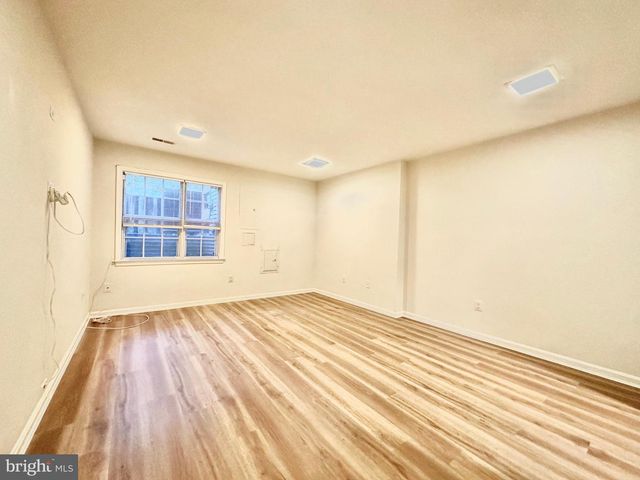 20322 BUTTERWICK WAY, Gaithersburg, MD 20886