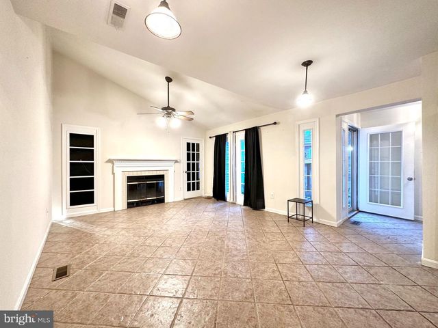 20322 BUTTERWICK WAY, Gaithersburg, MD 20886