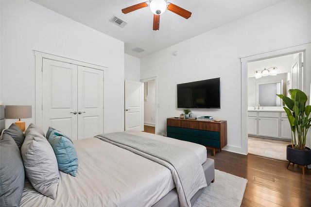 2520 Bluebonnet LN 15, Austin, TX 78704