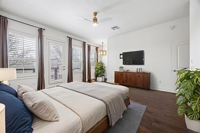 2520 Bluebonnet LN 15, Austin, TX 78704