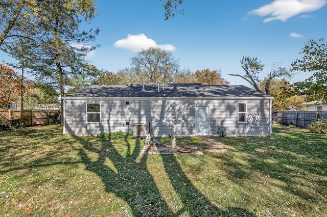 2820 W State Street Street, Springfield, MO 65802