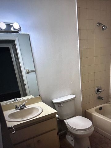 1036 19th Avenue SW, Vero Beach, FL 32962