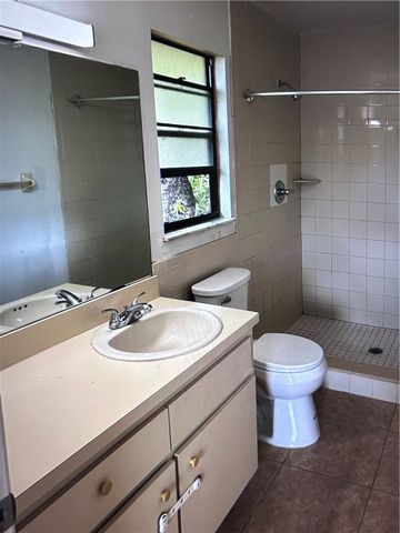 1036 19th Avenue SW, Vero Beach, FL 32962