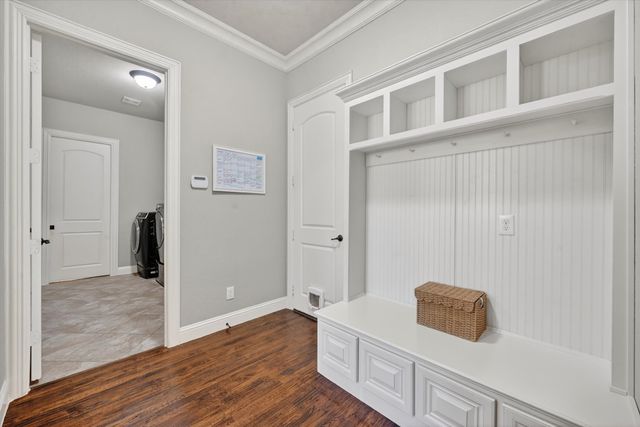 4500 Knoll Ridge Drive, Fort Worth, TX 76008