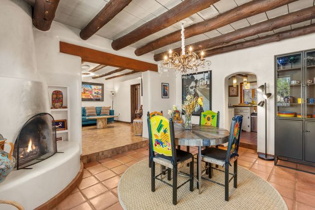 2-B Camino Las Cuatas, Santa Fe, NM 87506
