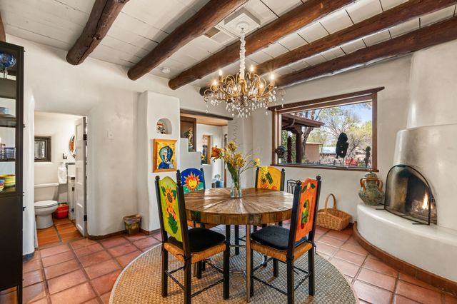 2-B Camino Las Cuatas, Santa Fe, NM 87506