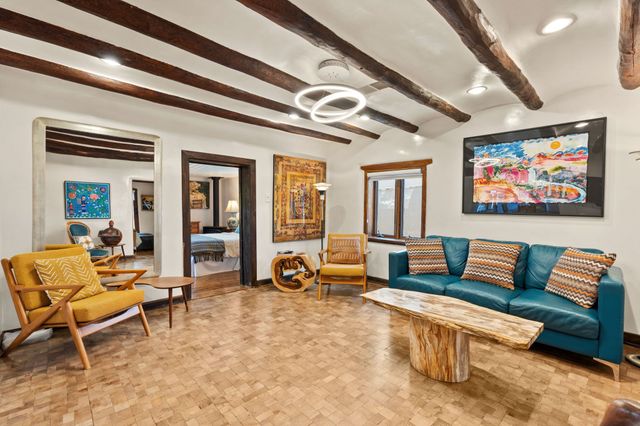 2-B Camino Las Cuatas, Santa Fe, NM 87506