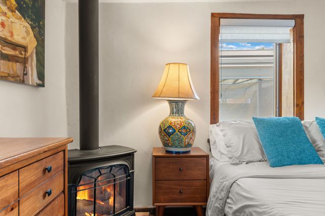 2-B Camino Las Cuatas, Santa Fe, NM 87506