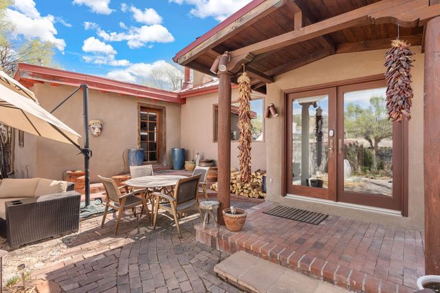 2-B Camino Las Cuatas, Santa Fe, NM 87506