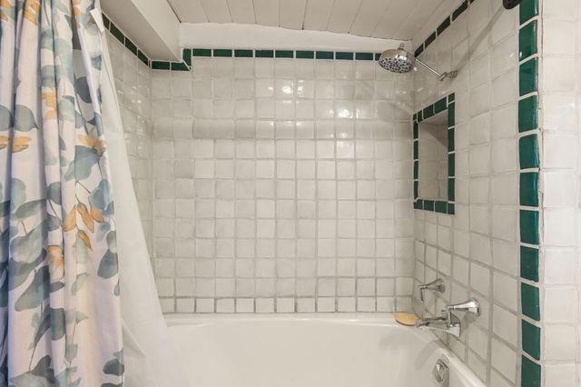 2-B Camino Las Cuatas, Santa Fe, NM 87506