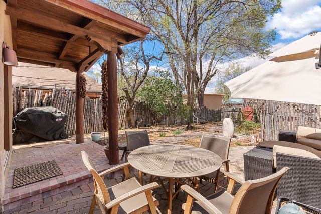2-B Camino Las Cuatas, Santa Fe, NM 87506