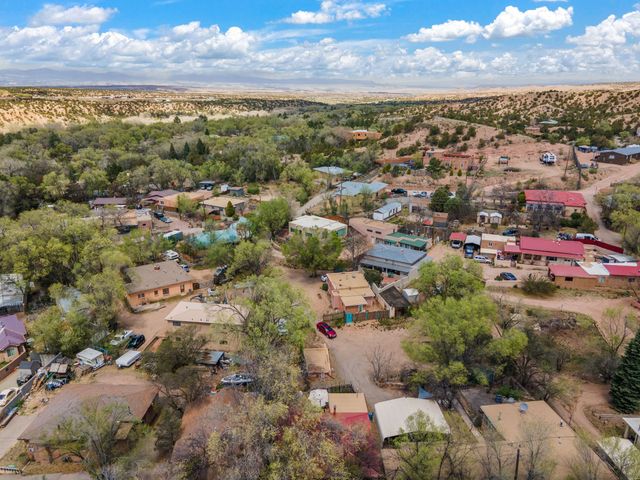 2-B Camino Las Cuatas, Santa Fe, NM 87506