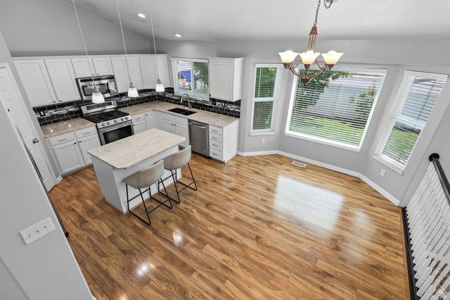 142 E 2675 S, Clearfield, UT 84015