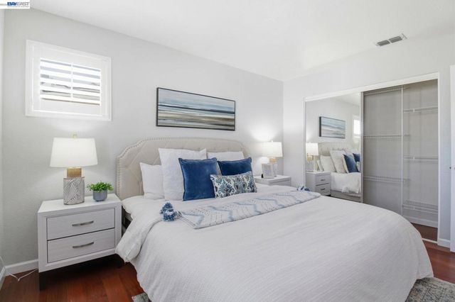 672 672 Greylyn Dr, San Ramon, CA 94583