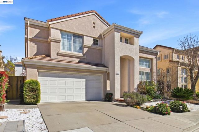 672 672 Greylyn Dr, San Ramon, CA 94583