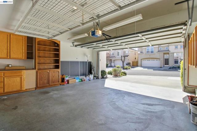 672 672 Greylyn Dr, San Ramon, CA 94583