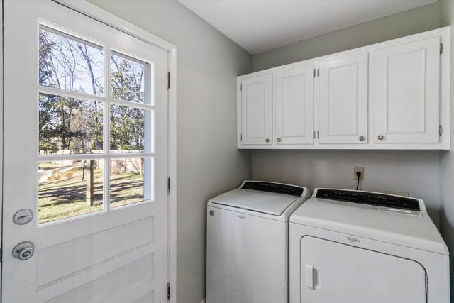 2447 BIRCHTREE DR, Germantown, TN 38138