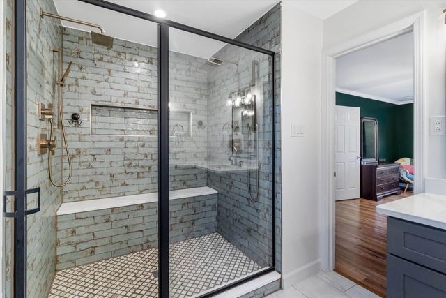 2447 BIRCHTREE DR, Germantown, TN 38138