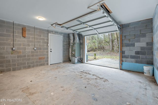 9003 Tedford Lane, Knoxville, TN 37922