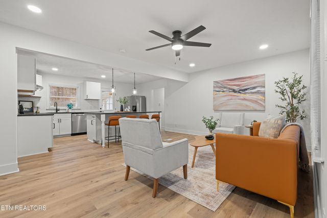 9003 Tedford Lane, Knoxville, TN 37922