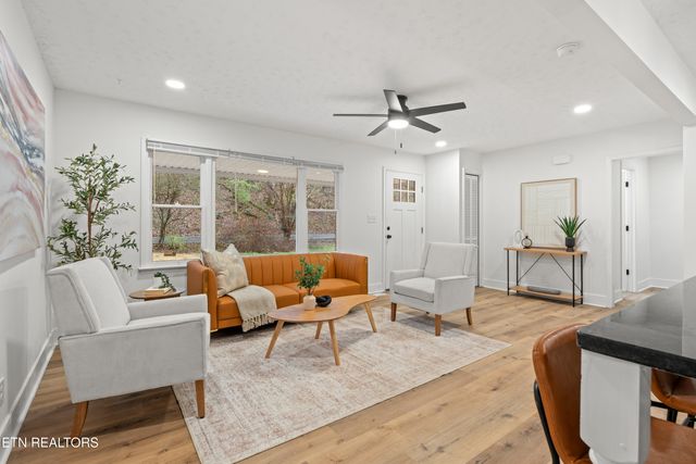 9003 Tedford Lane, Knoxville, TN 37922