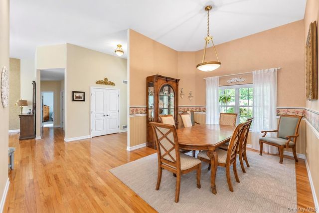 7 Wood Hollow Drive, Westhampton, NY 11977