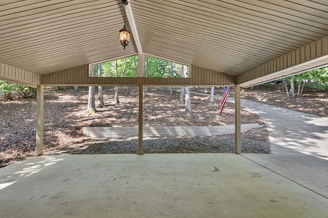 456 Deaver Cove Road, Blairsville, GA 30512