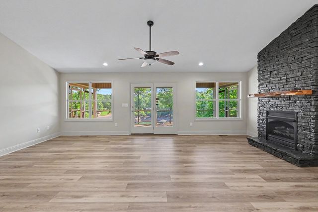 456 Deaver Cove Road, Blairsville, GA 30512